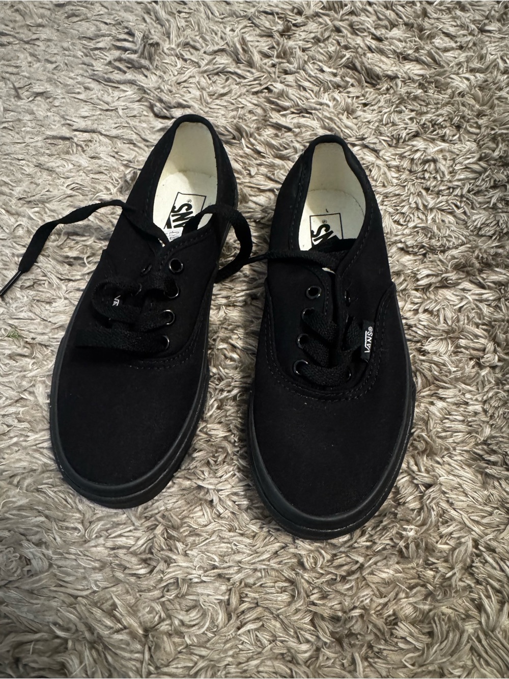 Vans Kids Black Low-Top Canvas Sneakers